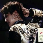 [백현] 이야...새벽짤이다......꼭봐......