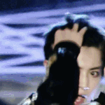 [EXO] 박찬열오늘자 수니<b>사살</b>jpg