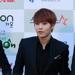 [시우민] 그냥 이 생각만 <b>든당</b>