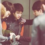 [EXO] 디오 어쩐지...요즘 <b>주눅</b>들어잇다했어