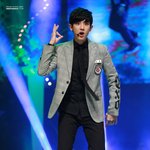 [EXO] <b>yeah</b> 제가 찬열이짤 털죠