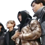 [CHEN] <b>패딩</b>속에색깔별로수건정리해논종대.