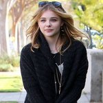 완전 많이 큰 <b>클로이</b> 모레츠