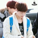 [EXO] 레이 <b>니트가디건</b> 이쁘다