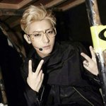 [EXO] 여기 있으니깐 말투도 <b>이상해</b>지고