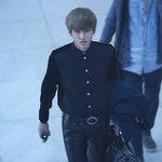 [카이] 같은 <b>가죽</b>바지, 다른느낌