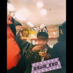 [EXO] 백현이 고새를 못참고 ㅋ