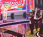 [백현] 원소희락회 엠씨들한테 <b>인사</b>하는 변백