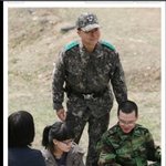 [ㅋㅋㅋ] 오빠 이 <b>아저씨</b> 누구야?