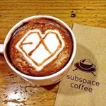 [EXO] 얘들아 싸우지말고 커피 <b>한잔씩</b>해~~