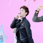 [EXO] 난 경수 통통한거 <b>날렵</b>한거 둘다좋은데