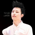 [블락비] 유궈니흑발짤 가져왔는데 이건무슨난리지