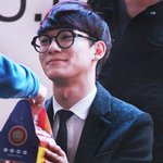 [CHEN] <b>눈앞</b>에서 본다면 씹덕사할듯.