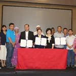 눈에띄네요...필리핀40년전쟁종식 평화협정 알고보니 한국인이 <b>중재</b>!