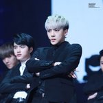 [EXO] 나도 <b>염색</b>하고싶다...