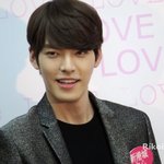 김우빈 홍콩 팬사인회 직찍