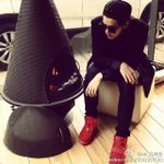 [exo] 엑소는 제발 여자친구 사귀지 <b>마라</b>