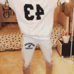 우리에게있어일상의<b>한부분</b>이된사람을소개합니다!