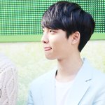 [EXO] 경수 코 ㅈㄴ이쁘지않냐