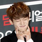[exo] 얘 얼굴 <b>칼로</b> 도려내고싶다