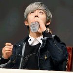 [BAP] 정대현<b>먹방</b>