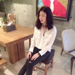 <b>장재인</b>씨 신발 브랜드 아시는 분!!