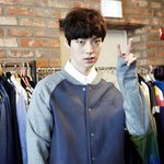 안재현 야구<b>잠바</b> 알려주세요 제발