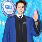 8년만에 <b>졸업</b>하면서 학교에 12억 기부한 장근석