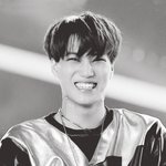 [카이] 종인이 <b>여우</b>눈웃음 ㅠㅠ