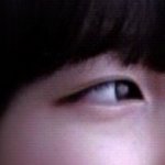 [댓글부탁] <b>친구들</b>이 수지 눈 닮았다고하는데..