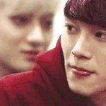 [EXO] 얘 눈빛 무섭다 진짜 ;;;;