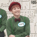 [시우민] ㅅㄷ)나 새학기친구들한테 덕후티 엄청냈는데ㅋㅋ