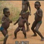 [EXO] 안녕하뗴여~~~신죵어그로흑<b>눈아</b>입니당~~~!!