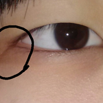 눈꼬리 쪽에ㅠ 이런눈은 아이라인 어떻게 하죠?