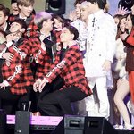 [EXO] 눈깔 삔 년들 졸라많은 듯