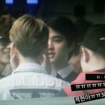 [백현] 백현이 선글라스 만지는 루하<b>니랑</b>경수ㅋㅋㅋ