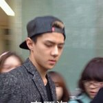 [EXO] 오늘도 세훈이는 사생년한테 <b>테러</b>를 당했다..