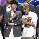 [카이] 종인이 이짤왜그러는거야?