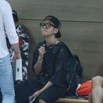 [백현] 주인올려다보는<b>강아지</b>