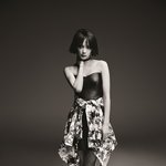 윤승아, 영화속 <b>배드</b>걸로 변신해 판타지 매력 발산 