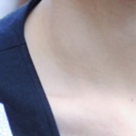 [EXO] 누구 <b>쇄골</b> 일까