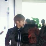 [시우민] 발목은 안나왔지만 <b>전신샷</b>!!!!!!