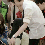 [EXO] 아, <b>쓰</b>발 <b>이</b>년아, 꼬꾸라질뻔 했잖아~