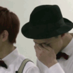 [백현] 이거 <b>근뎅</b> 무슨영상이야ㅋ왜케귀욥