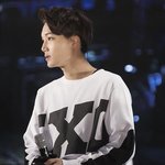 [카이] 흠 <b>주변</b>에 종인이같은 사람 