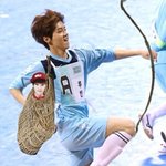 [EXO] 밍서기를망태기에넣고다니는