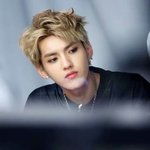 [EXO] 닫<b>페인</b>줄알았는데팬픽이였어