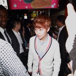 [시우민] <b>홍콩</b> 기사사진 같아