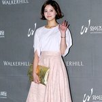 볼에 살 좀 올라 보이는 <b>오연서</b>