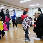 [타오] 고아원 <b>봉사</b>간 타오 ㅋㅋㅋ